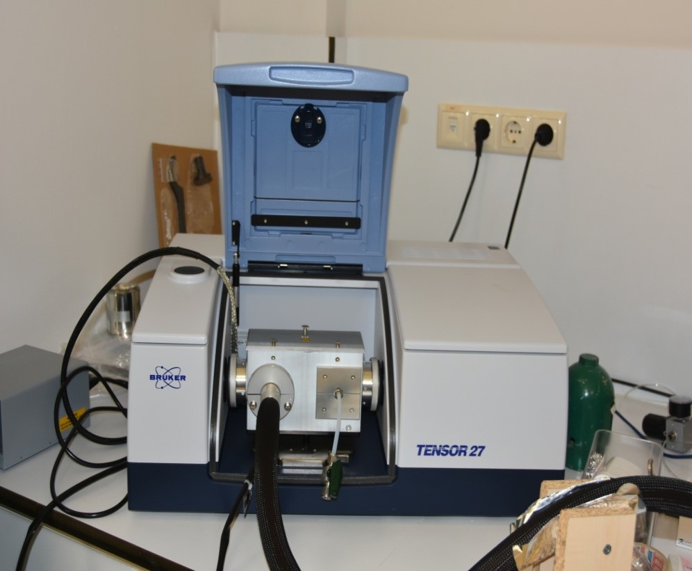 FTIR (Spektrometre Cihazı )
